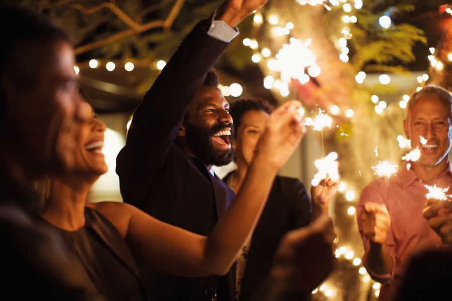 Vier het jaareinde met een onvergetelijk bedrijfsfeest