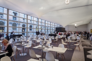 Le spécialiste Neptunus installe un restaurant temporaire pour BRAFA
