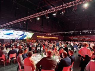 Europa's grootste high-resolution 360° LED-wall voor Fleet Manager of the Year verkiezing