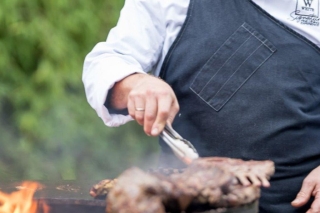Barbecues d’entreprise : le format incontournable pour créer du lien autrement