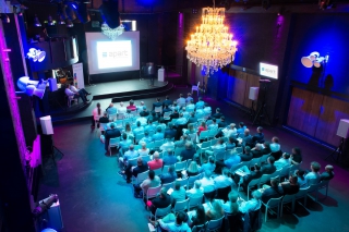 Apart Audio houdt geslaagd ‘distributor seminar’ in AEC