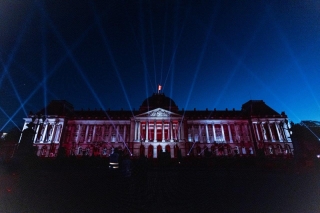 ADC sublime le Palais Royal à travers un mapping signé Dirty Monitor