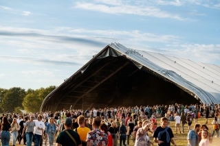 Une première dans le monde du festival grâce à une nouvelle structure festivalière de Veldeman