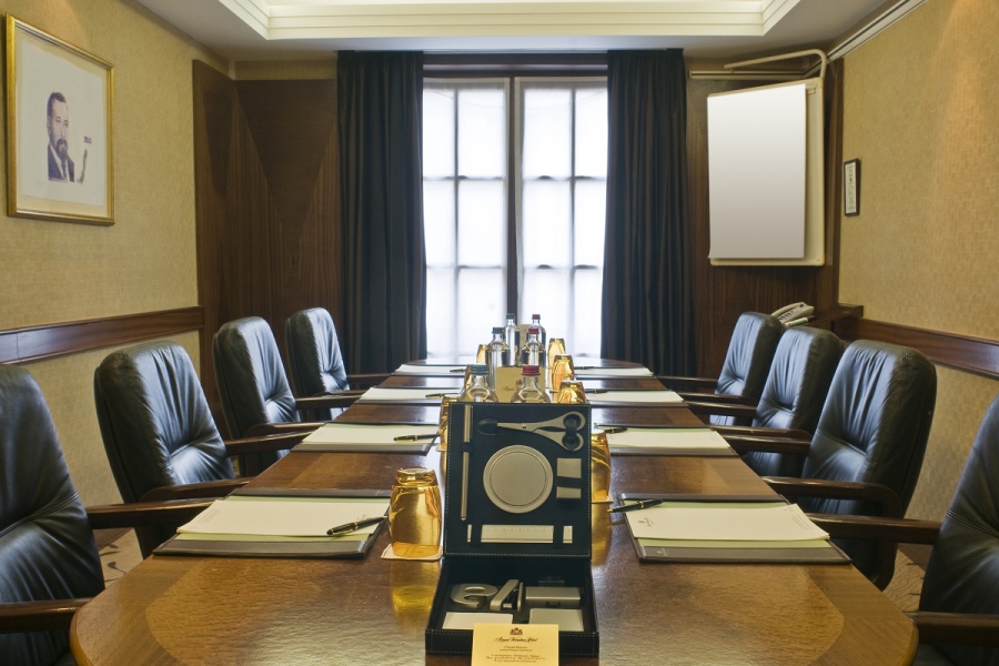 Treat your group the Warwick Brussels’ way!