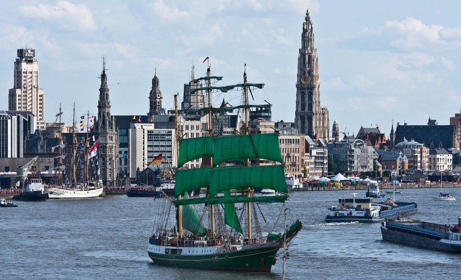 Campagne média unique aux Tall Ship Races pour une visibilité élevée