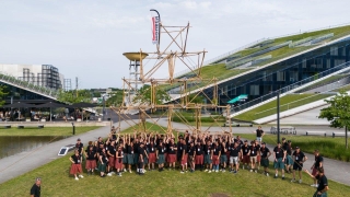 Teambuilding is dood. Tribebuilding niet! Hoe To The Point Events teams écht in beweging brengt.