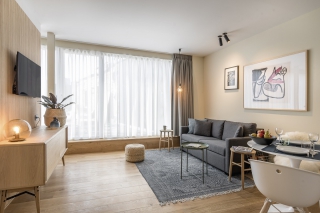 Opening PREMIER SUITES PLUS Antwerp op 1 september 2018