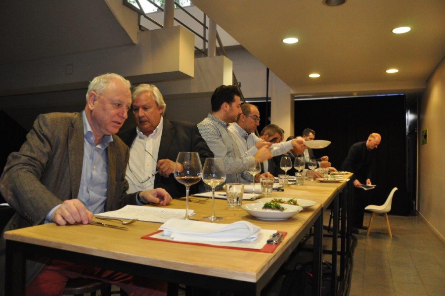 BEA Catering Awards : Gourmet Invent décroche à nouveau l’or, prix du public pour Cardinal et De Feestarchitect