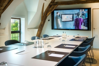 Faculty Club opent gloednieuwe hightech ruimte voor innovatief en creatief vergaderen