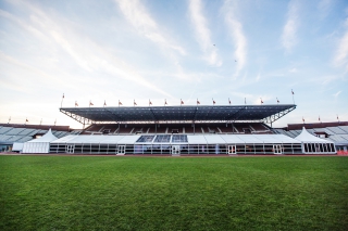 Zeven redenen waarom een tijdelijke accommodatie de ideale locatie is voor jouw event