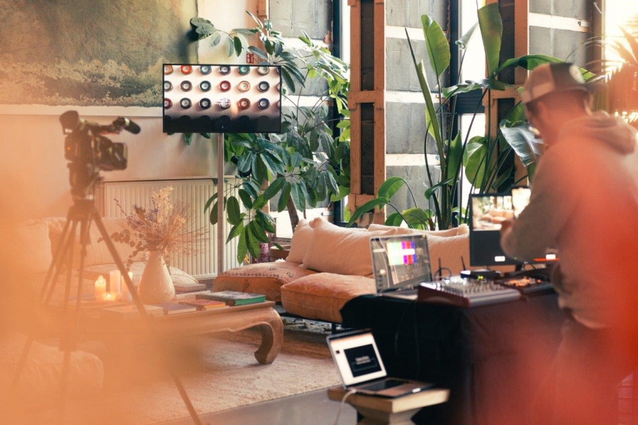 Hébergez votre video conferencing & live streaming chez Fosbury & Sons