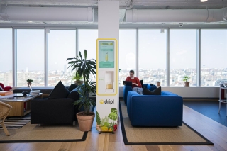 Cateringgigant Compass Group Belgium gaat met Dripl voor minder verpakkingen