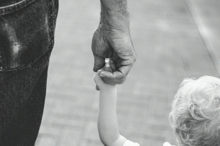Easyfairs Venues lanceert anti-verdwaalbandjes voor kinderen