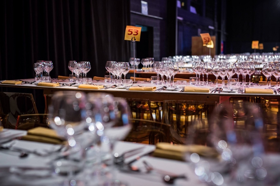 Stijlvolle voorstelling nieuwe Gault&amp;Millau gids met Any Production en Hels